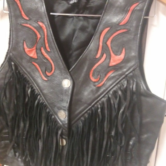 LEATHER MOTORCYCLE VEST - Picture 4 of 6